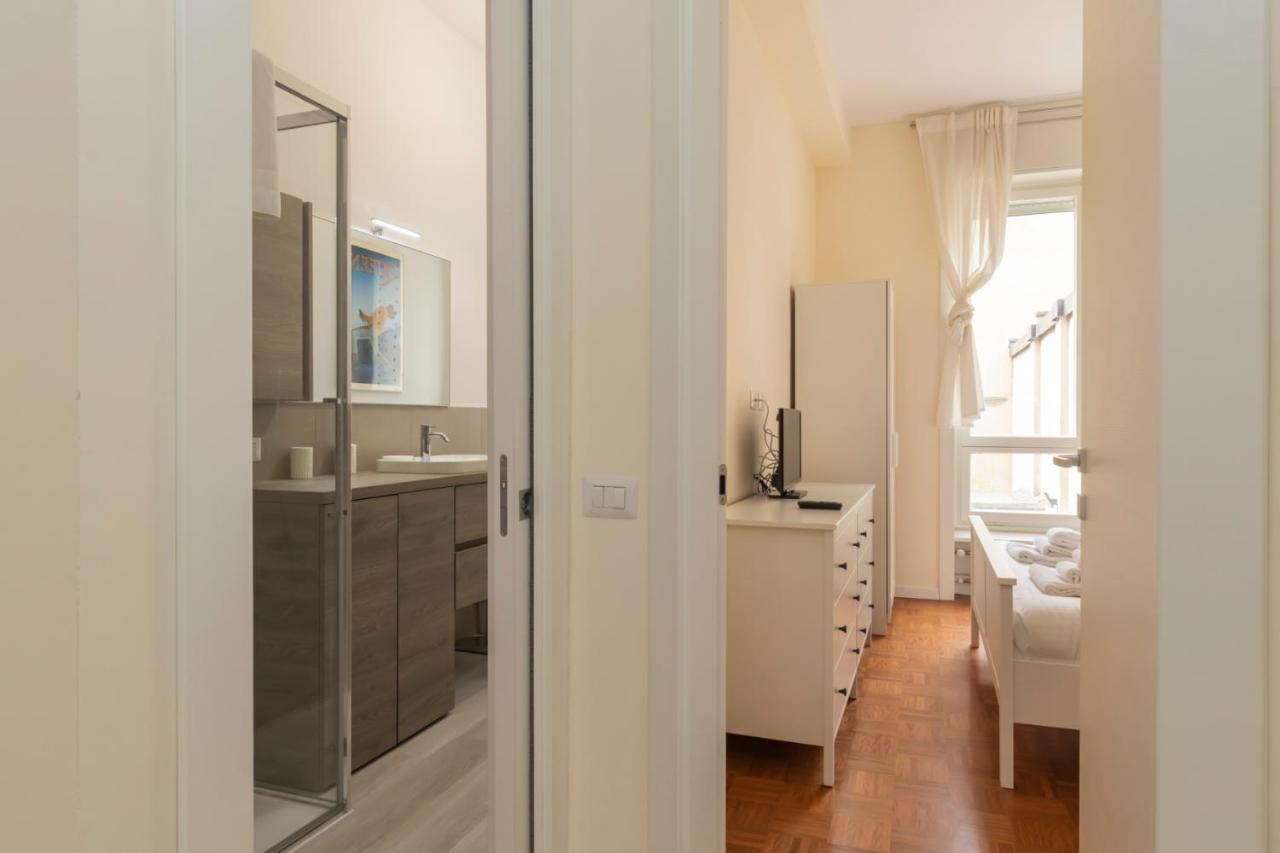 Joivy Modern 2Bed Flat With Balcony, 250M From M5 Foppa And M2 Sant'Agostino Apartment Milan Exterior photo
